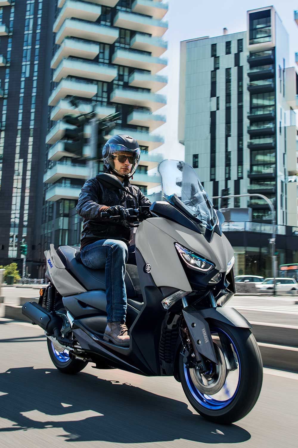 Yamaha XMAX NEW Connected 250 ABS 2025 Modifikasi Terbaik